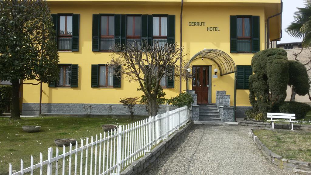 Cerrutihotel Vercelli Zewnętrze zdjęcie